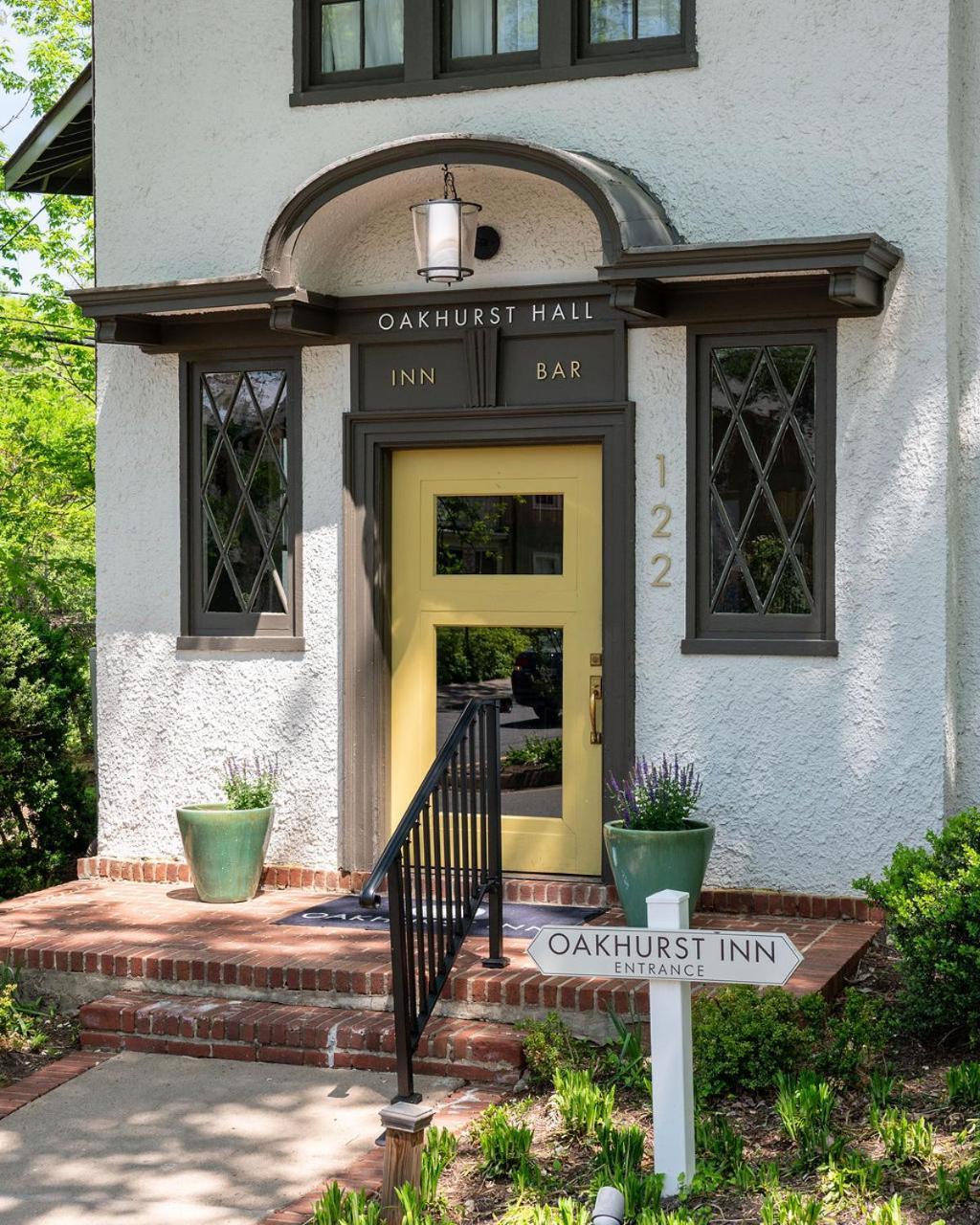 Oakhurst Inn At The University Σάρλοτσβιλ Εξωτερικό φωτογραφία