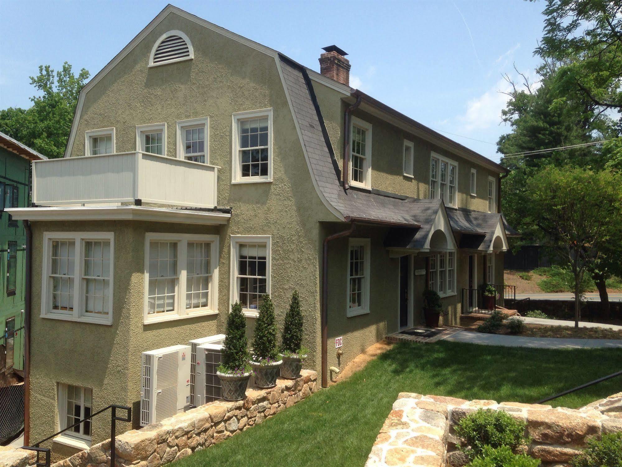 Oakhurst Inn At The University Σάρλοτσβιλ Εξωτερικό φωτογραφία